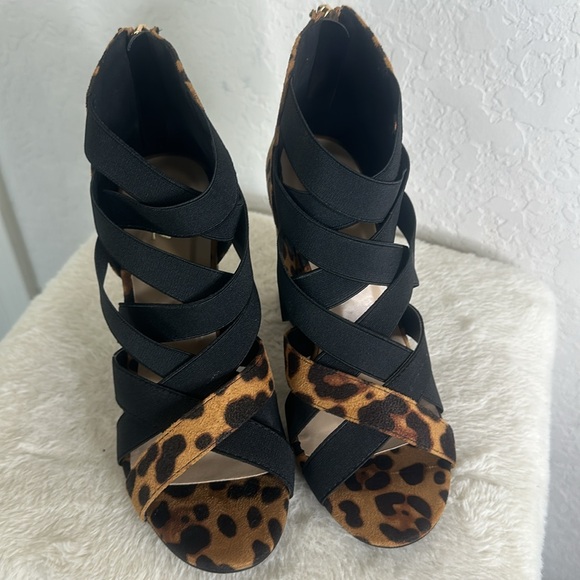 YOKI-FRIDAY-55 Women's Comfort High Heel Pump, Block Heel, Back Zipper, Open Toe - Picture 6 of 12